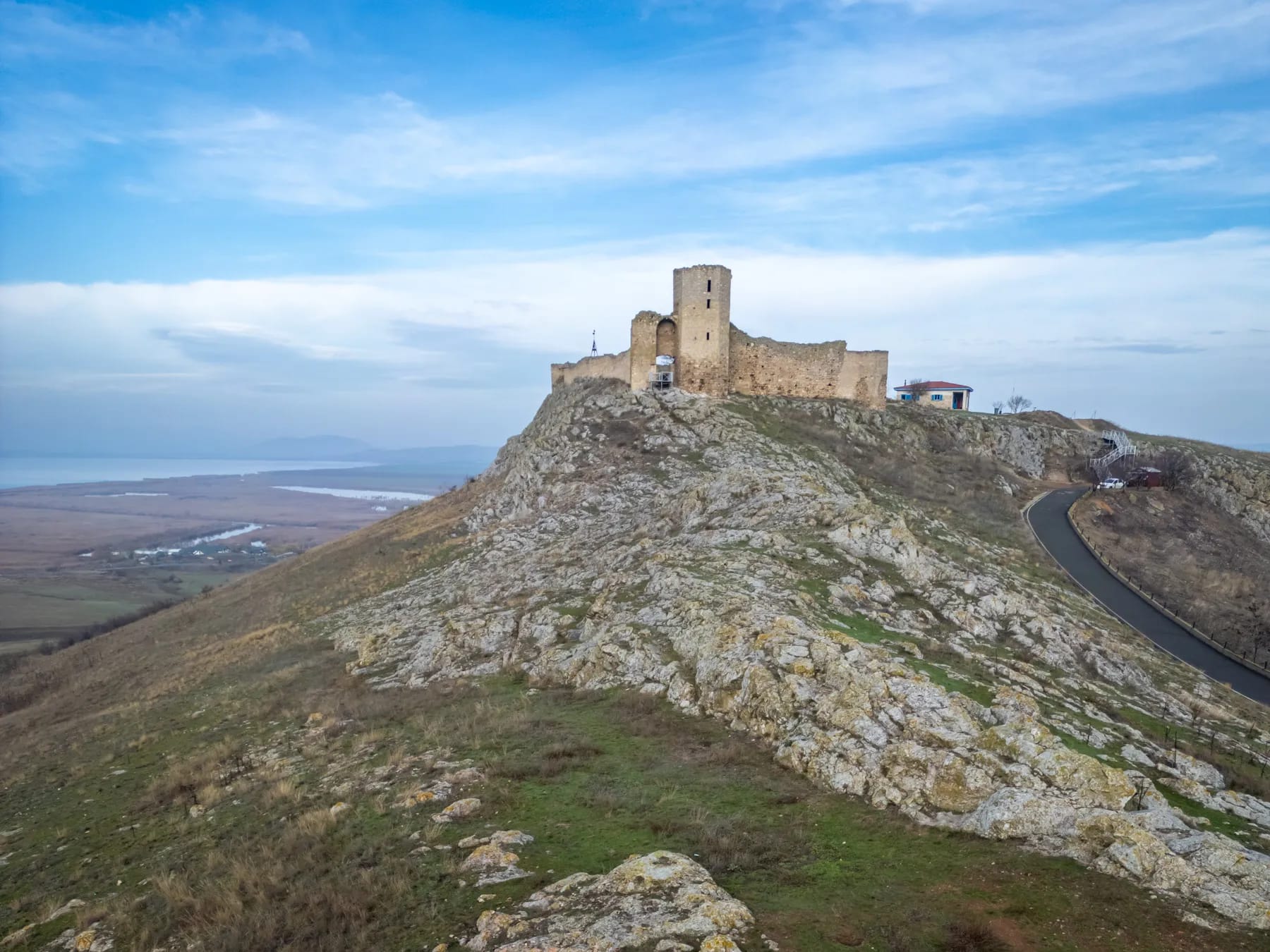 Cetatea Enisala: O mărturie a istoriei Dobrogei