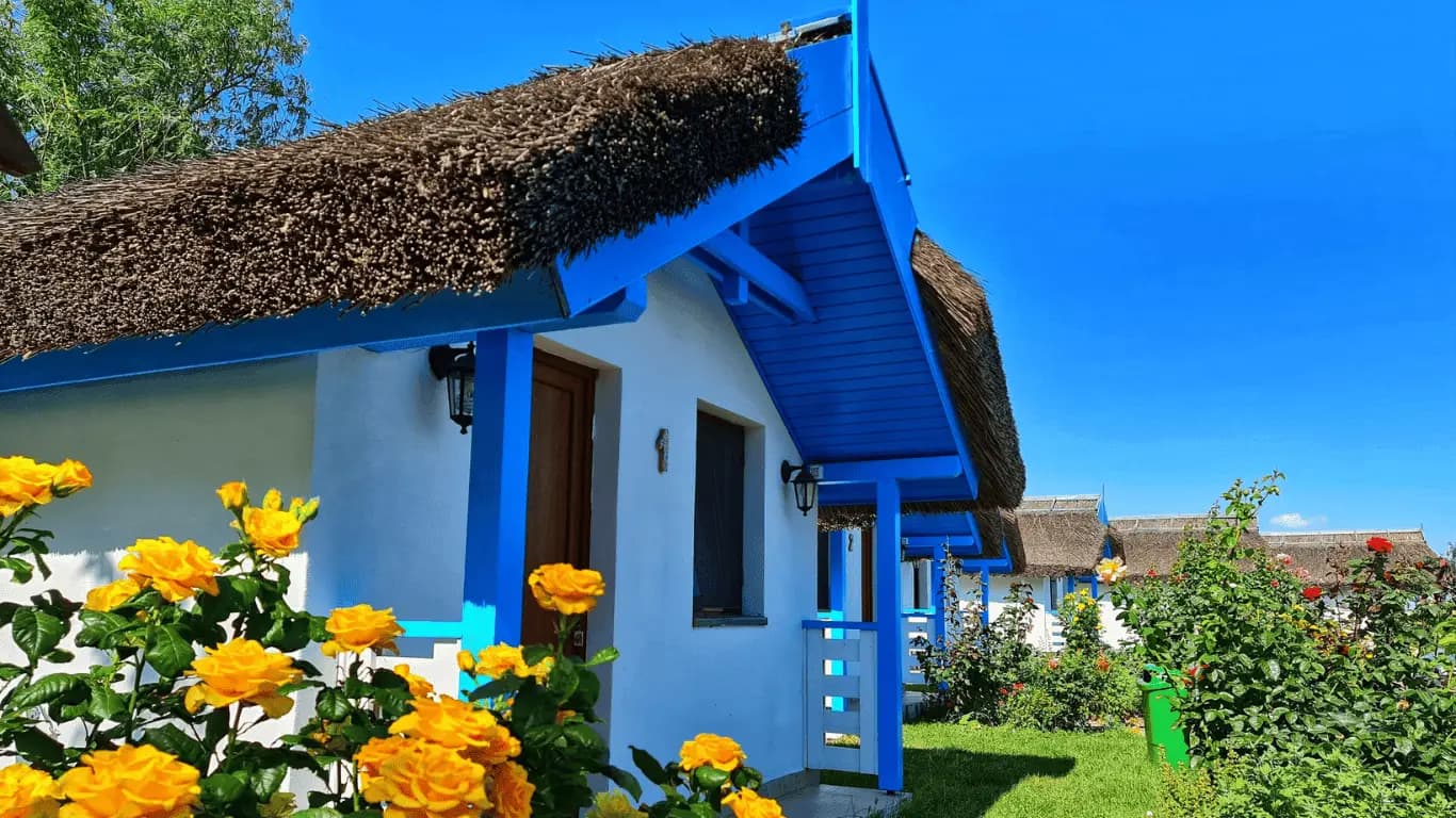 casa pescarilor lunca cazare la casute